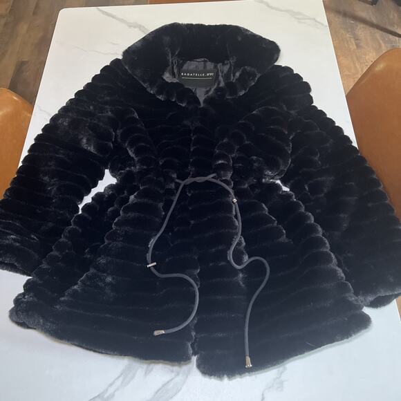 Bagatelle New York SOFT Collared Faux Fur Black Coat Women’s Size Small NWT - Picture 1 of 14